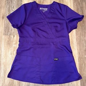 Greys Anatomy by Barco Scrub Top. Great Quality. Size small